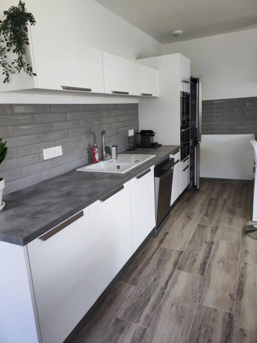 Joli Havre De Paix Villa Prades-le-Lez Exteriör bild
